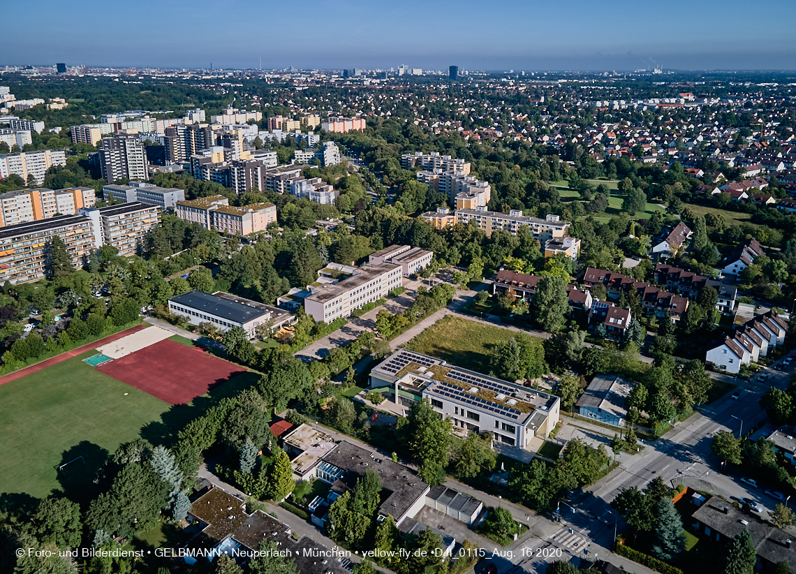 16.08.2020 - Baustelle zur Grundschule am Karl-Marx-Ring 52-62 in Neuperlach