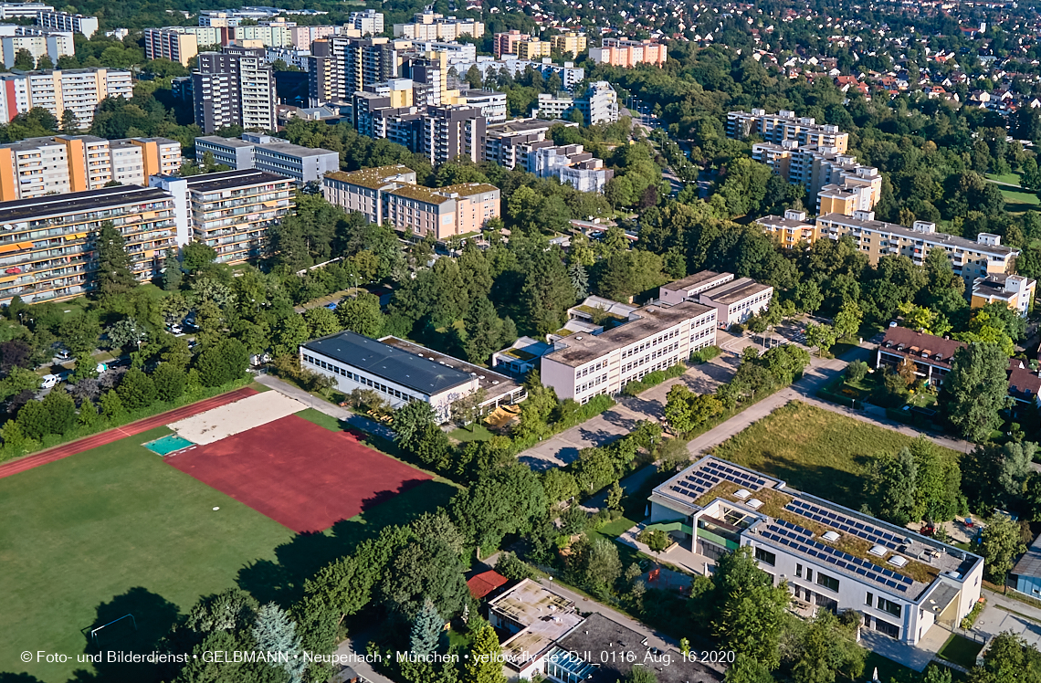 16.08.2020 - Baustelle zur Grundschule am Karl-Marx-Ring 52-62 in Neuperlach