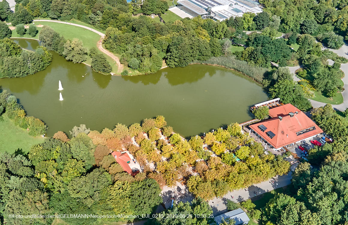 28.08.2020 - Luftaufnahmen vom Ostpark und Umgebung in Neuperlach