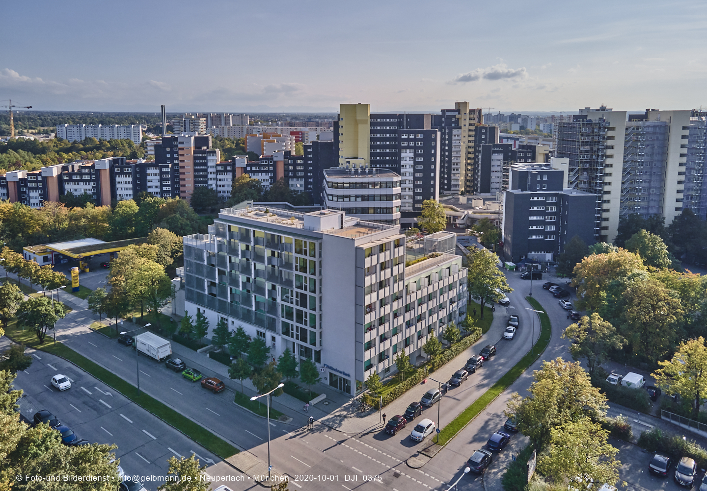 01.01.2020 - Marx-Zentrum und Karl-Marx-Ring 52-62 und Studentenwohnheim in Neuperlach