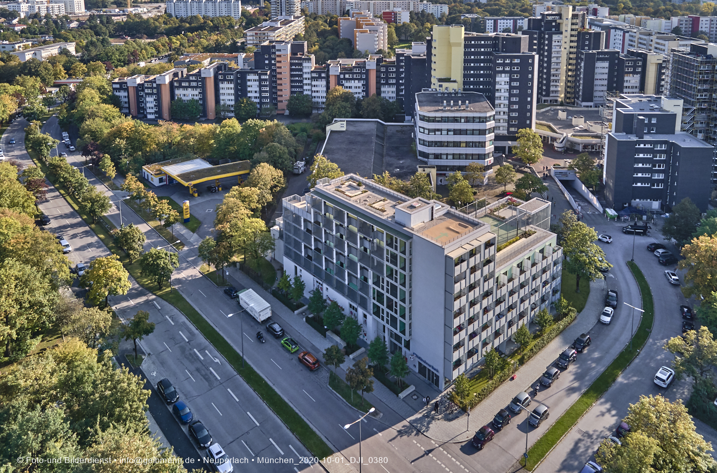 01.01.2020 - Marx-Zentrum und Karl-Marx-Ring 52-62 und Studentenwohnheim in Neuperlach