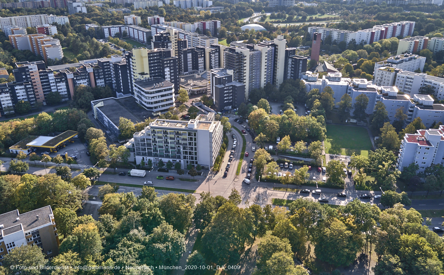 01.01.2020 - Marx-Zentrum und Karl-Marx-Ring 52-62 und Studentenwohnheim in Neuperlach