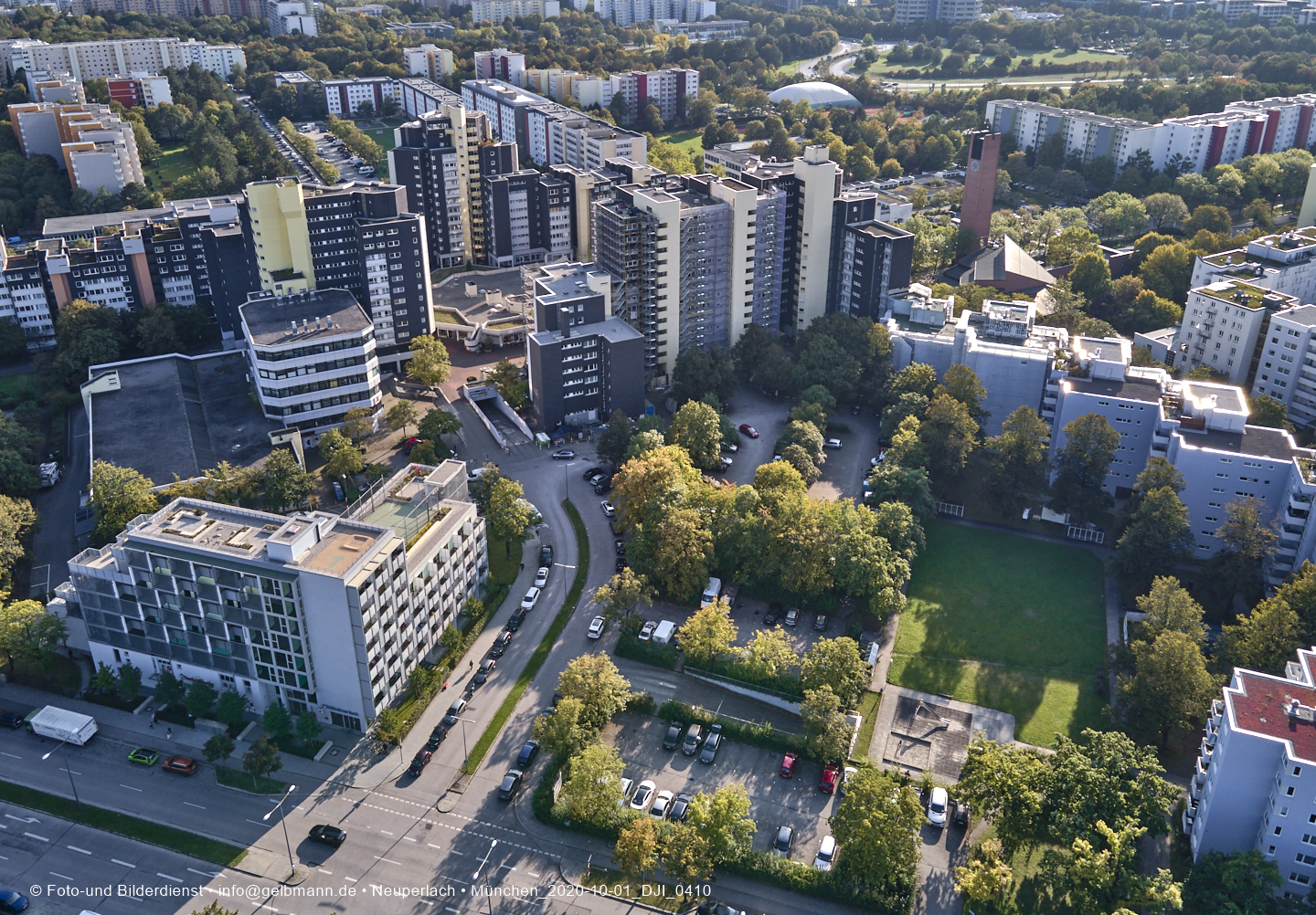 01.01.2020 - Marx-Zentrum und Karl-Marx-Ring 52-62 und Studentenwohnheim in Neuperlach