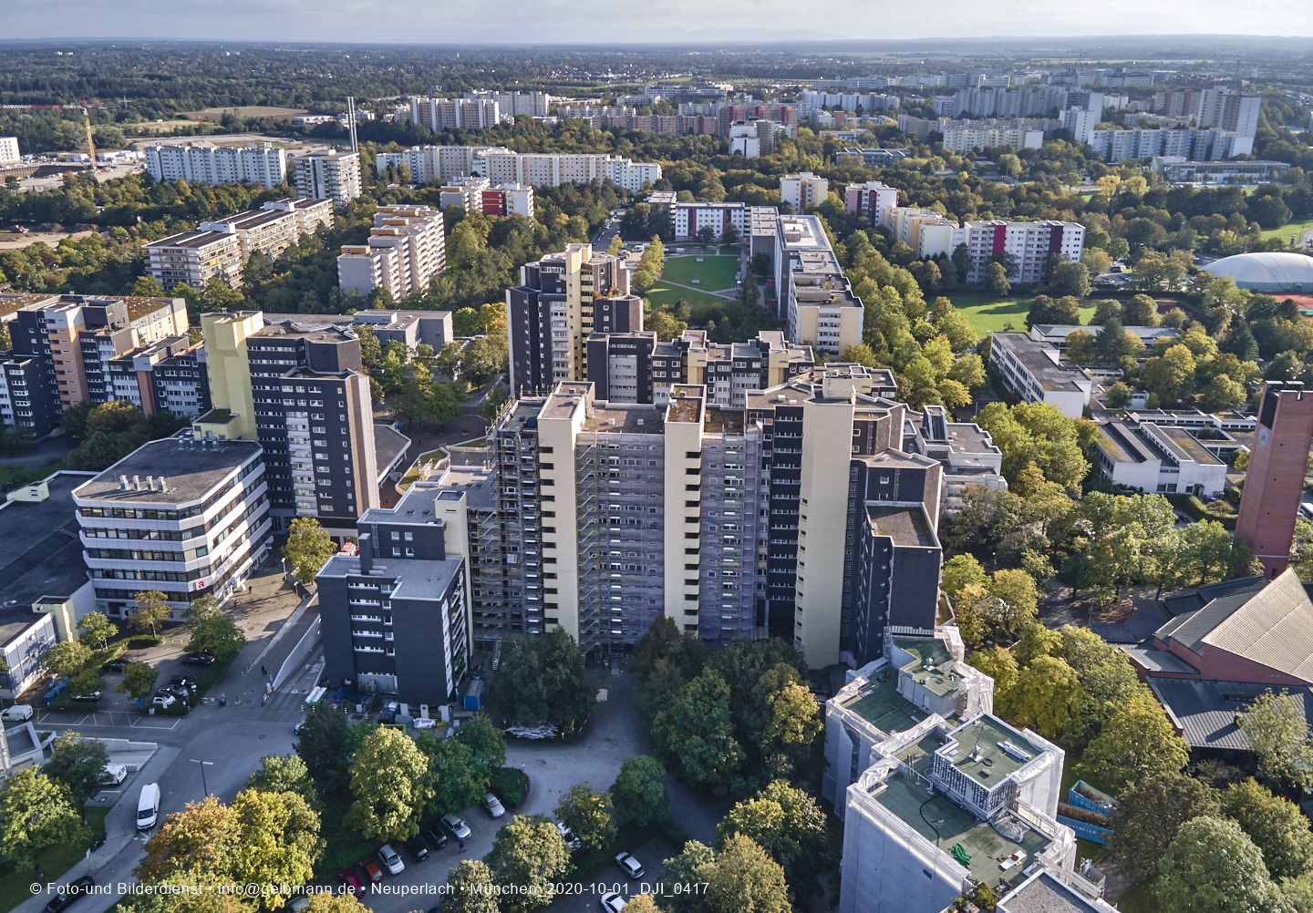 01.01.2020 - Marx-Zentrum und Karl-Marx-Ring 52-62 und Studentenwohnheim in Neuperlach