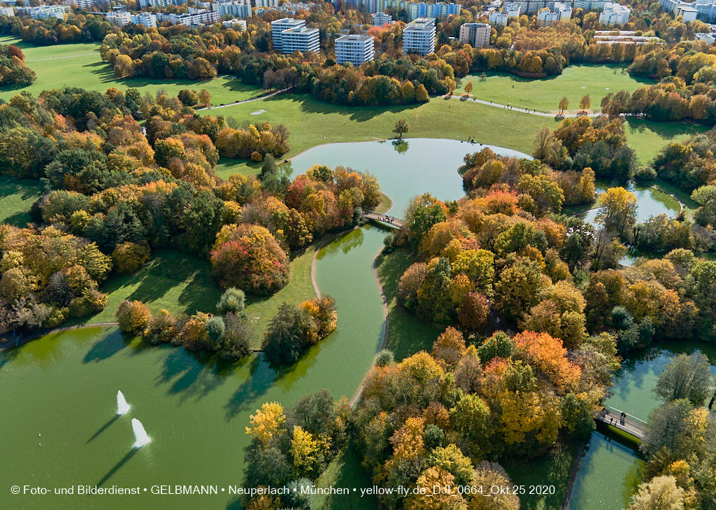 25.10.2020 - Der Ostpark in Neuperlach im Herbst 2020