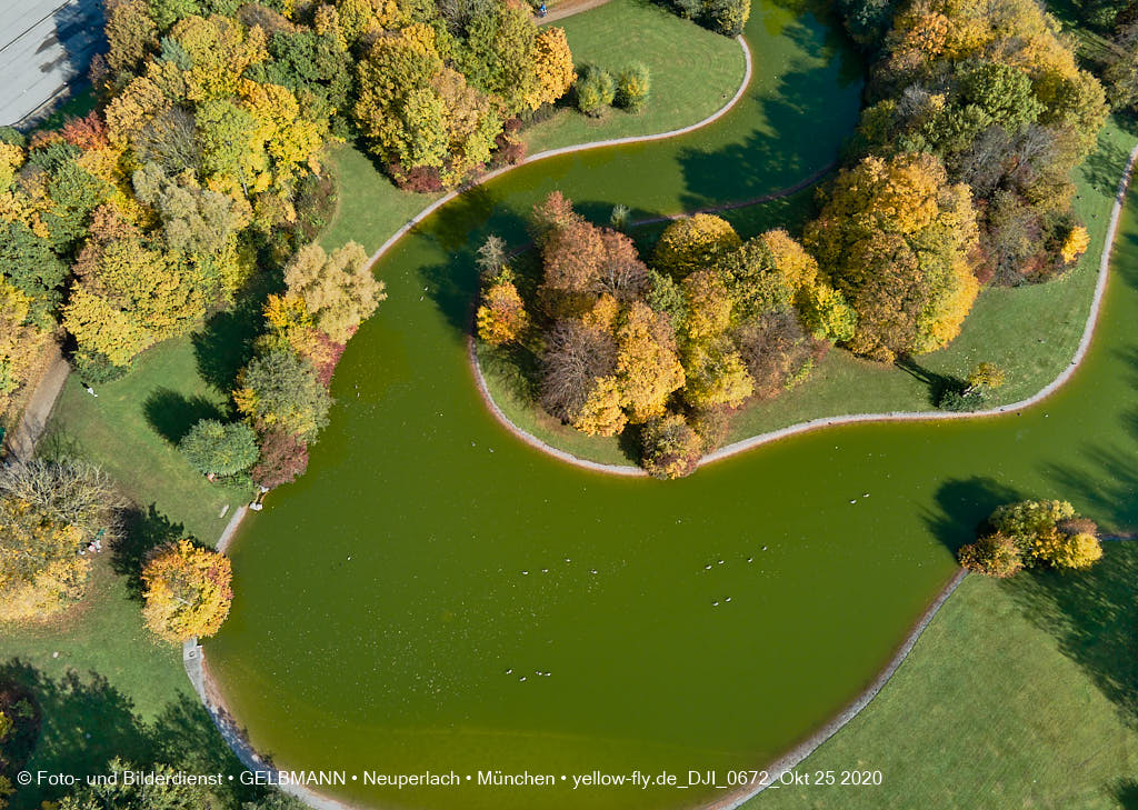 25.10.2020 - Der Ostpark in Neuperlach im Herbst 2020