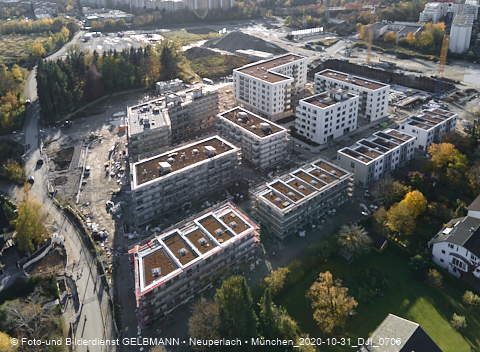 31.10.2020 - DEMOS-Baustelle und BayernHeim-Baustelle Alexiqauartier in Neuperlach