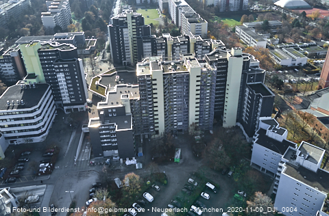 12.11.2020 - Marx-Zentrum und Karl-Marx-Ring 52-62 und Studentenwohnheim in Neuperlach