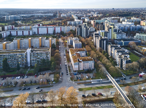 21.11.2020 - Marx-Zentrum und Karl-Marx-Ring 52-62 und Studentenwohnheim in Neuperlach