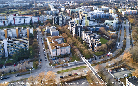 21.11.2020 - Marx-Zentrum und Karl-Marx-Ring 52-62 und Studentenwohnheim in Neuperlach