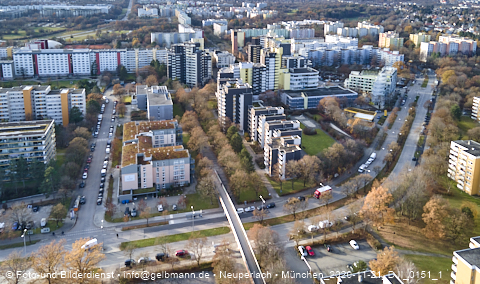 21.11.2020 - Marx-Zentrum und Karl-Marx-Ring 52-62 und Studentenwohnheim in Neuperlach