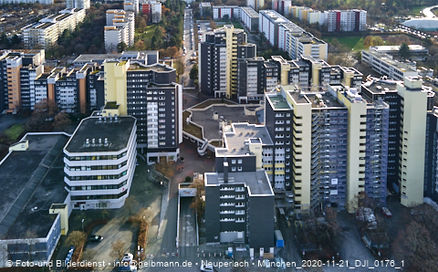 21.11.2020 - Marx-Zentrum und Karl-Marx-Ring 52-62 und Studentenwohnheim in Neuperlach