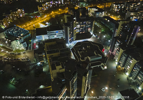 23.12.2020 - Marx-Zentrum und Karl-Marx-Ring 52-62 und Studentenwohnheim in Neuperlach
