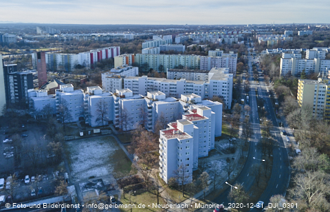 31.12.2020 - Marx-Zentrum und Karl-Marx-Ring 52-62 und Studentenwohnheim in Neuperlach