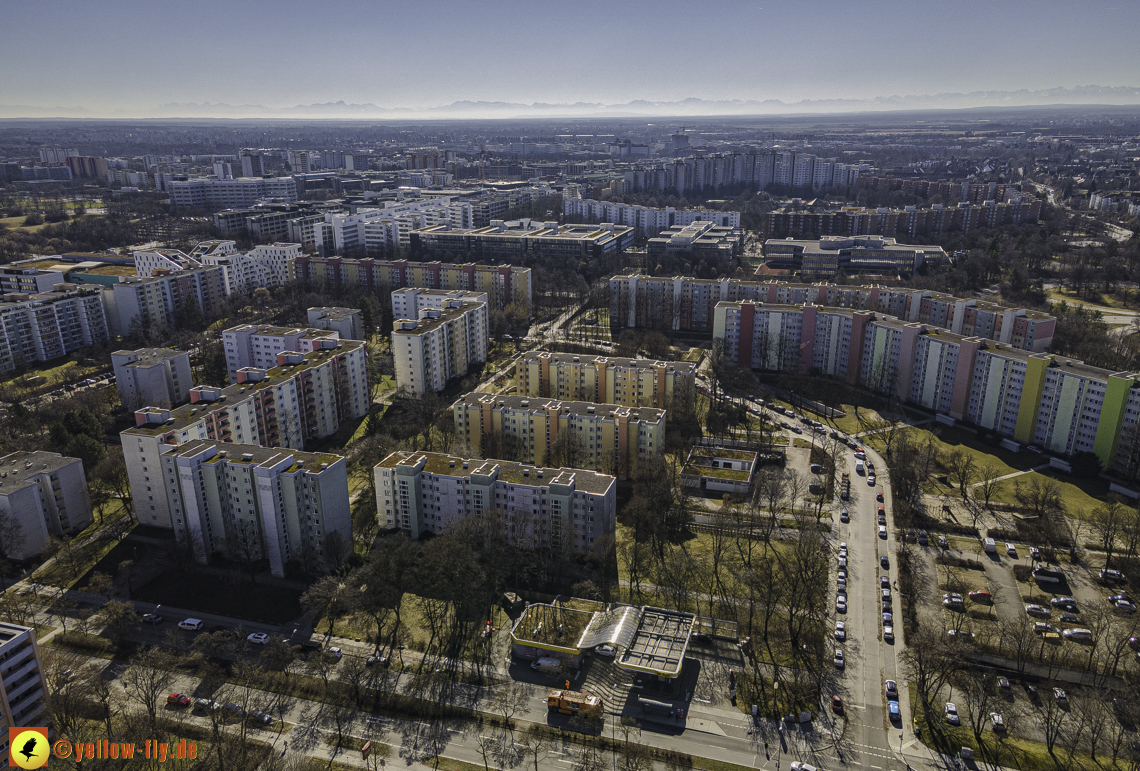 01.03.2021 - Neuperlach mit Quiddezentrum dem Ostpark und Festspielhaus