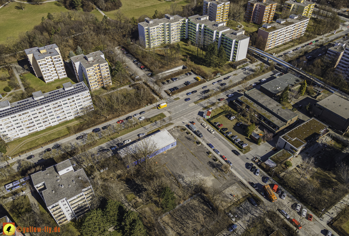 01.03.2021 - Neuperlach mit Quiddezentrum dem Ostpark und Festspielhaus