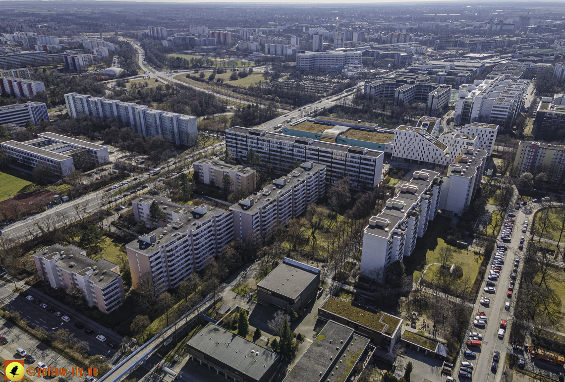 01.03.2021 - Neuperlach mit Quiddezentrum dem Ostpark und Festspielhaus