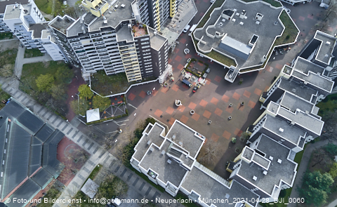 28.04.2021 - Marx-Zentrum und Karl-Marx-Ring 52-62 und Studentenwohnheim in Neuperlach