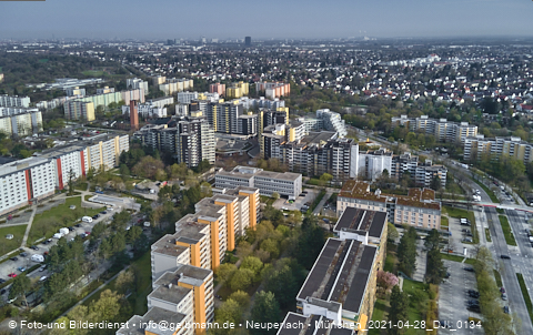 30.04.2021 - Marx-Zentrum und Karl-Marx-Ring 52-62 und Studentenwohnheim in Neuperlach