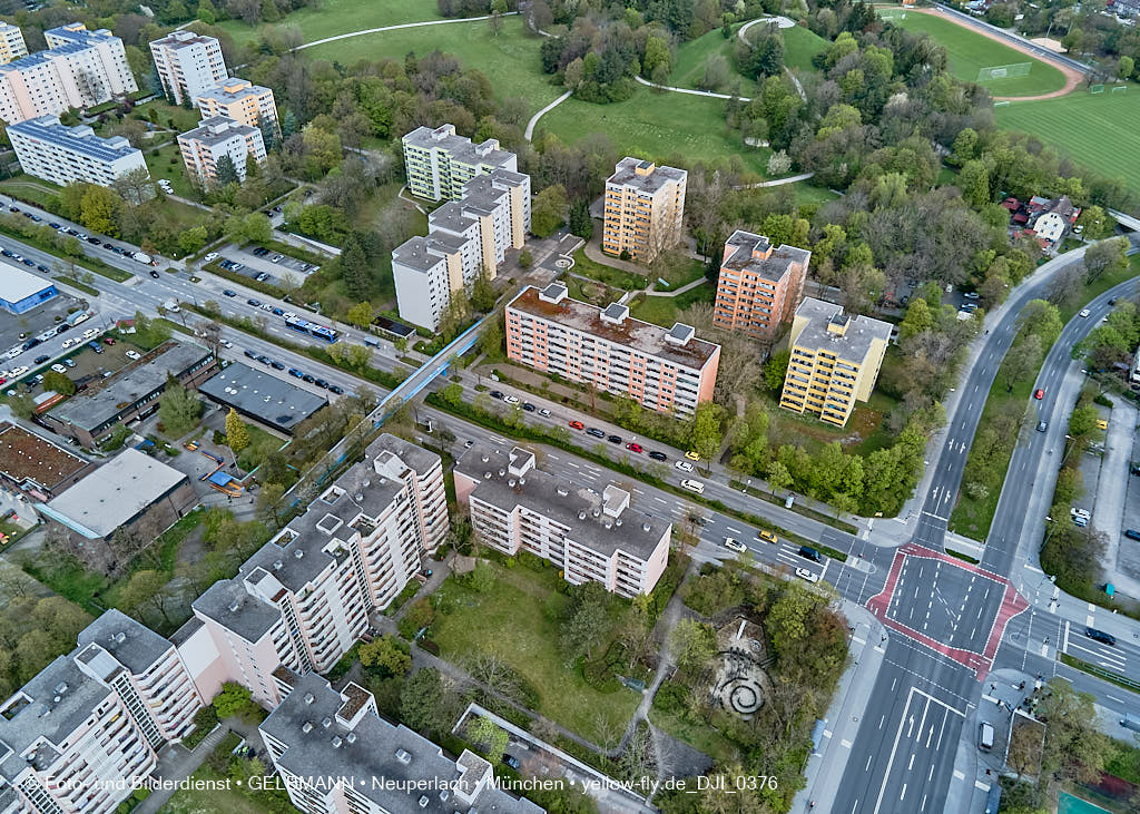 04.05.2021 - Quiddestrasse - Ecke Albert-Schweitzer-Strasse-in-Neuperlach