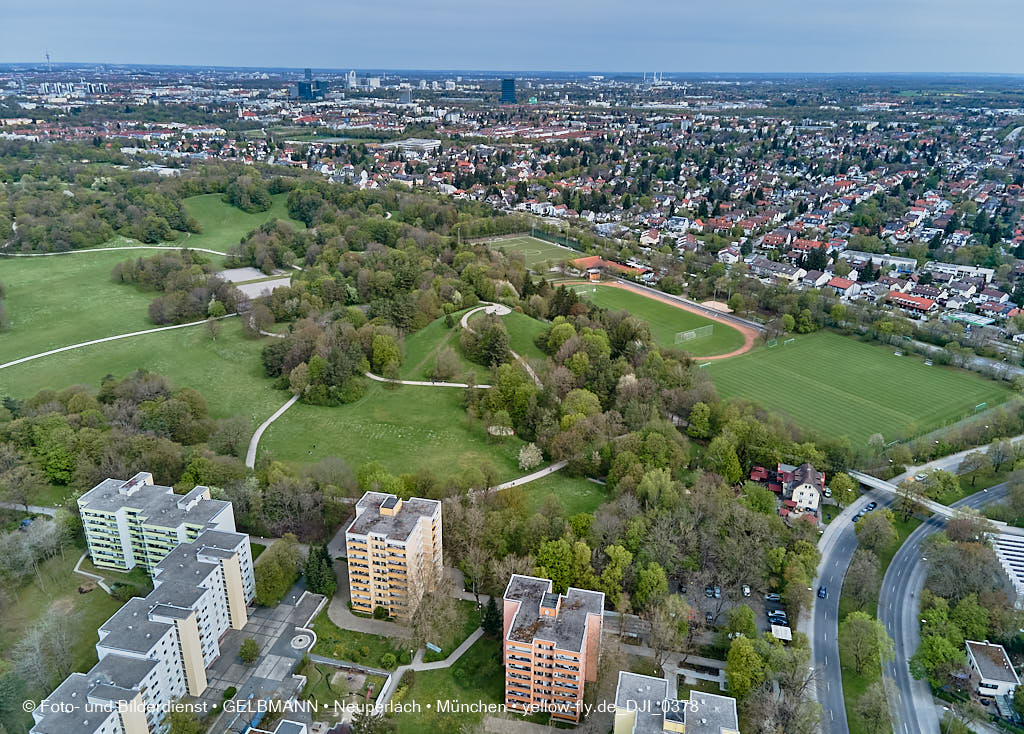 04.05.2021 - Quiddestrasse - Ecke Albert-Schweitzer-Strasse-in-Neuperlach