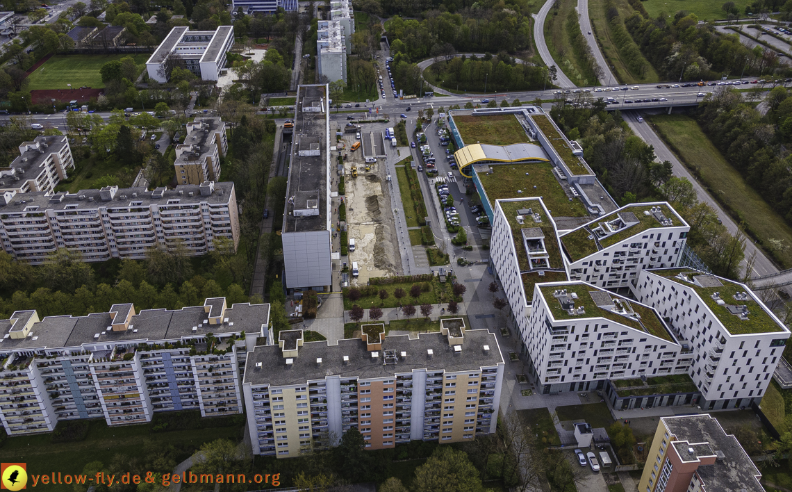 04.05.2021 - Plettzentrum mit Neubau Montessori Schule und Wohnring Neuperlach