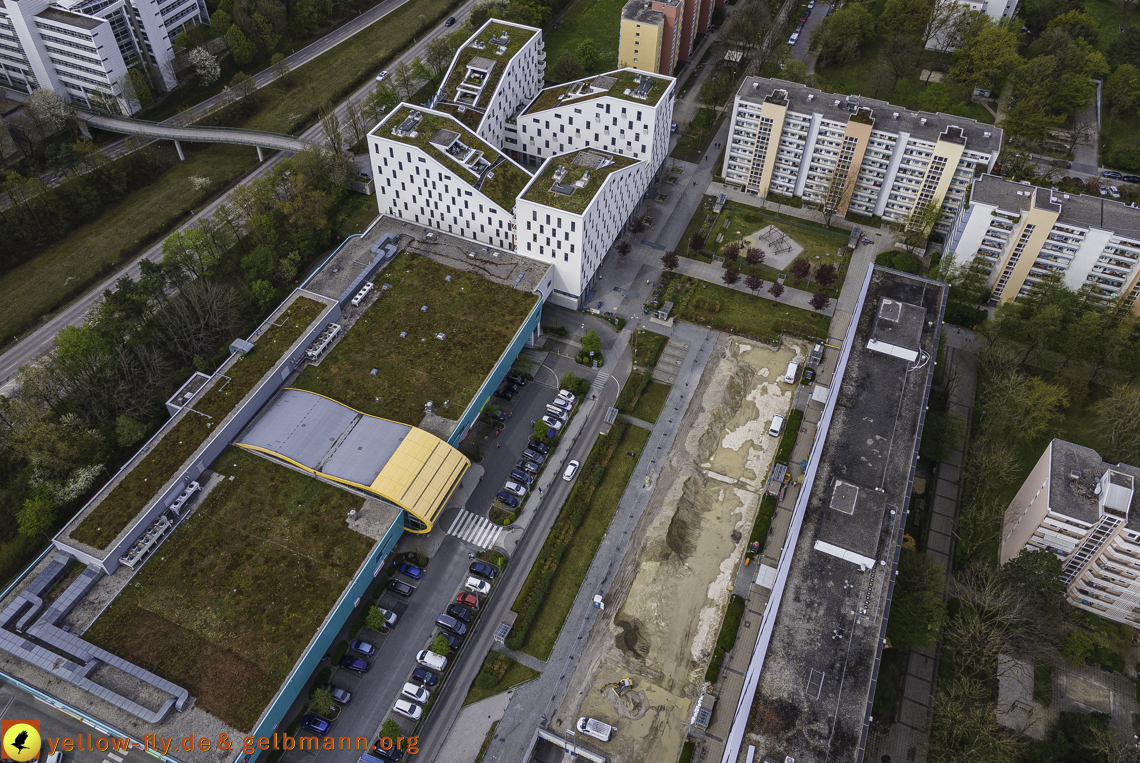 04.05.2021 - Plettzentrum mit Neubau Montessori Schule und Wohnring Neuperlach