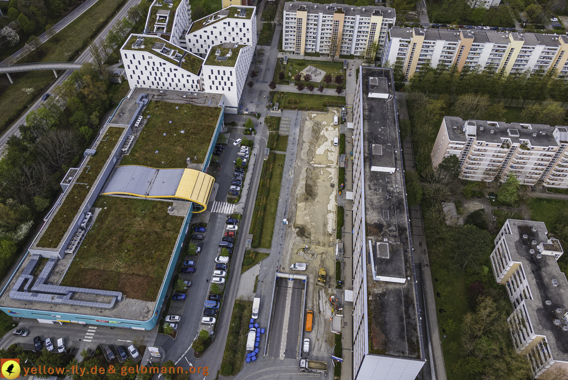 04.05.2021 - Plettzentrum mit Neubau Montessori Schule und Wohnring Neuperlach