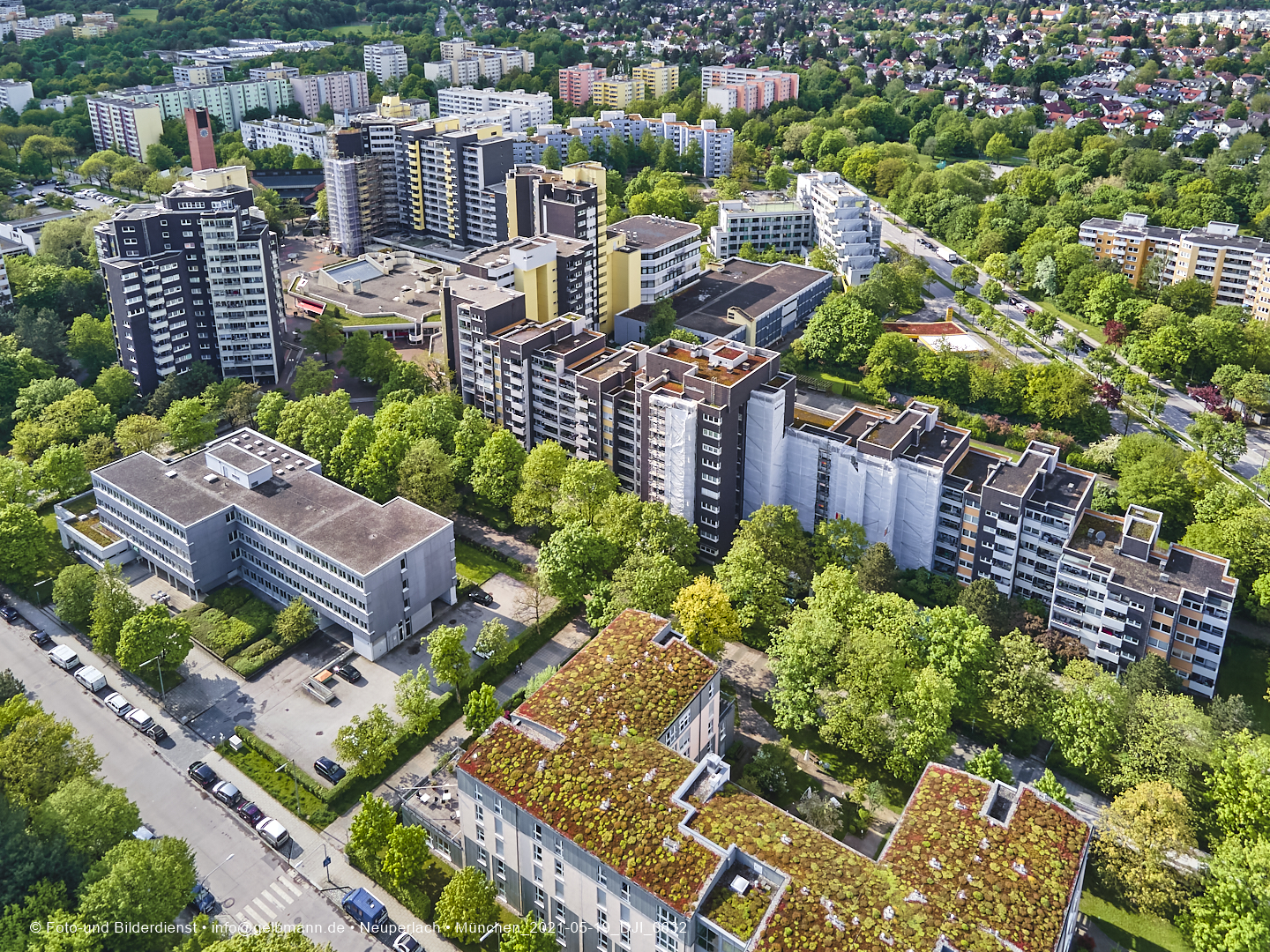 19.05.2021 - Großsanierung im Marx-Zentrum und kleine Sanierung am Karl-Marx-Ring 52-62