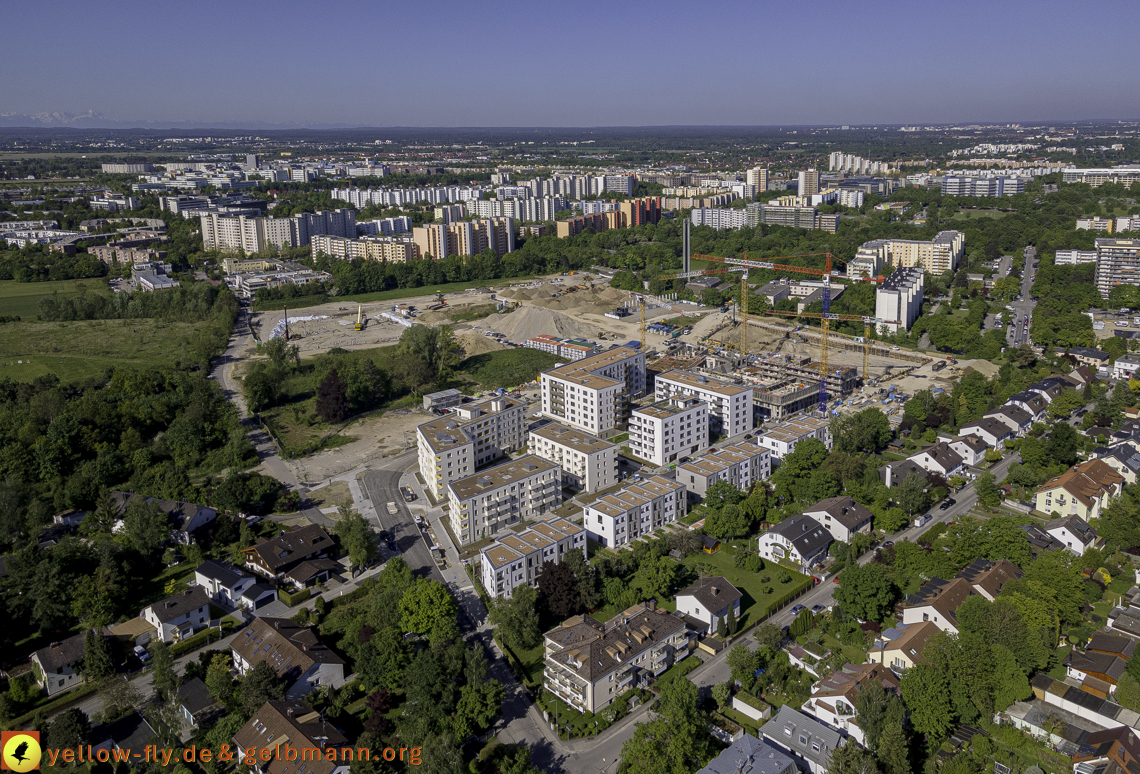 21.05.2021 - Baustelle Alexisquartier udn PAndion Verde in Neuperlach