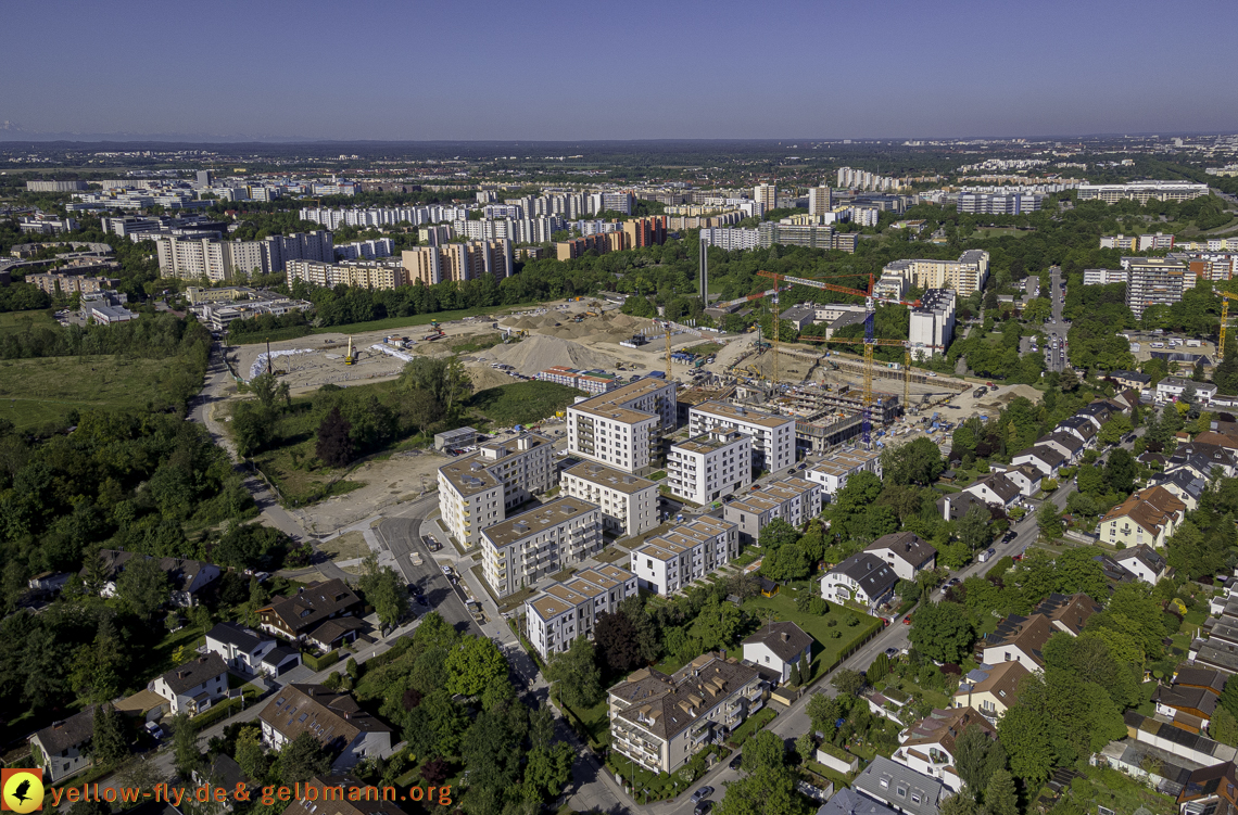 21.05.2021 - Baustelle Alexisquartier udn PAndion Verde in Neuperlach