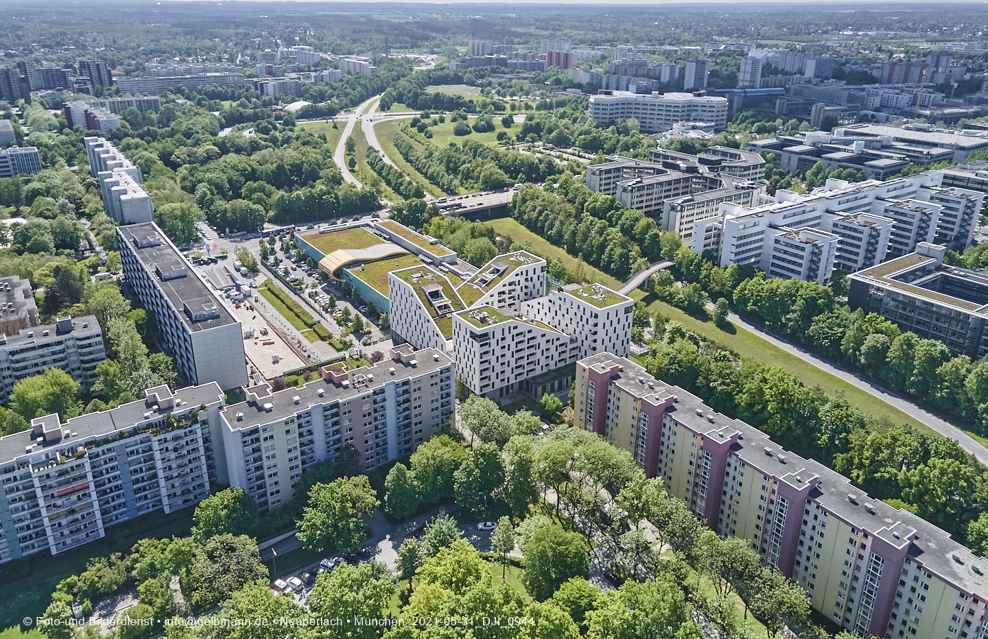 31.05.2021 - Plettzentrum und Wohnring in Neuperlach