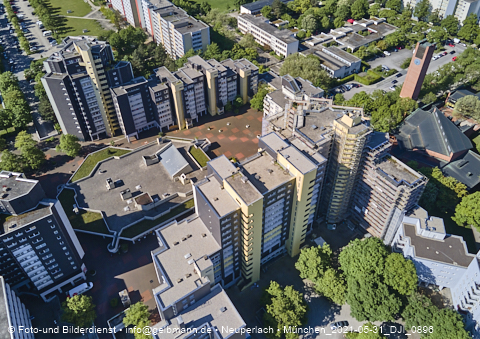 31.05.2021 - Marx-Zentrum und Karl-Marx-Ring 52-62 und Studentenwohnheim in Neuperlach