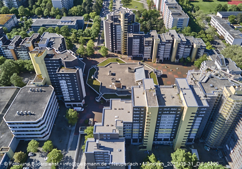 31.05.2021 - Marx-Zentrum und Karl-Marx-Ring 52-62 und Studentenwohnheim in Neuperlach