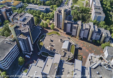 31.05.2021 - Marx-Zentrum und Karl-Marx-Ring 52-62 und Studentenwohnheim in Neuperlach