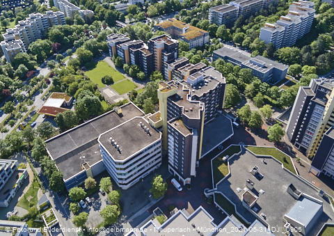 31.05.2021 - Marx-Zentrum und Karl-Marx-Ring 52-62 und Studentenwohnheim in Neuperlach