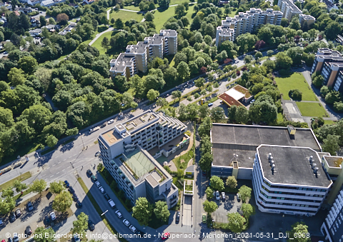 31.05.2021 - Marx-Zentrum und Karl-Marx-Ring 52-62 und Studentenwohnheim in Neuperlach