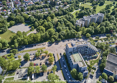 31.05.2021 - Marx-Zentrum und Karl-Marx-Ring 52-62 und Studentenwohnheim in Neuperlach