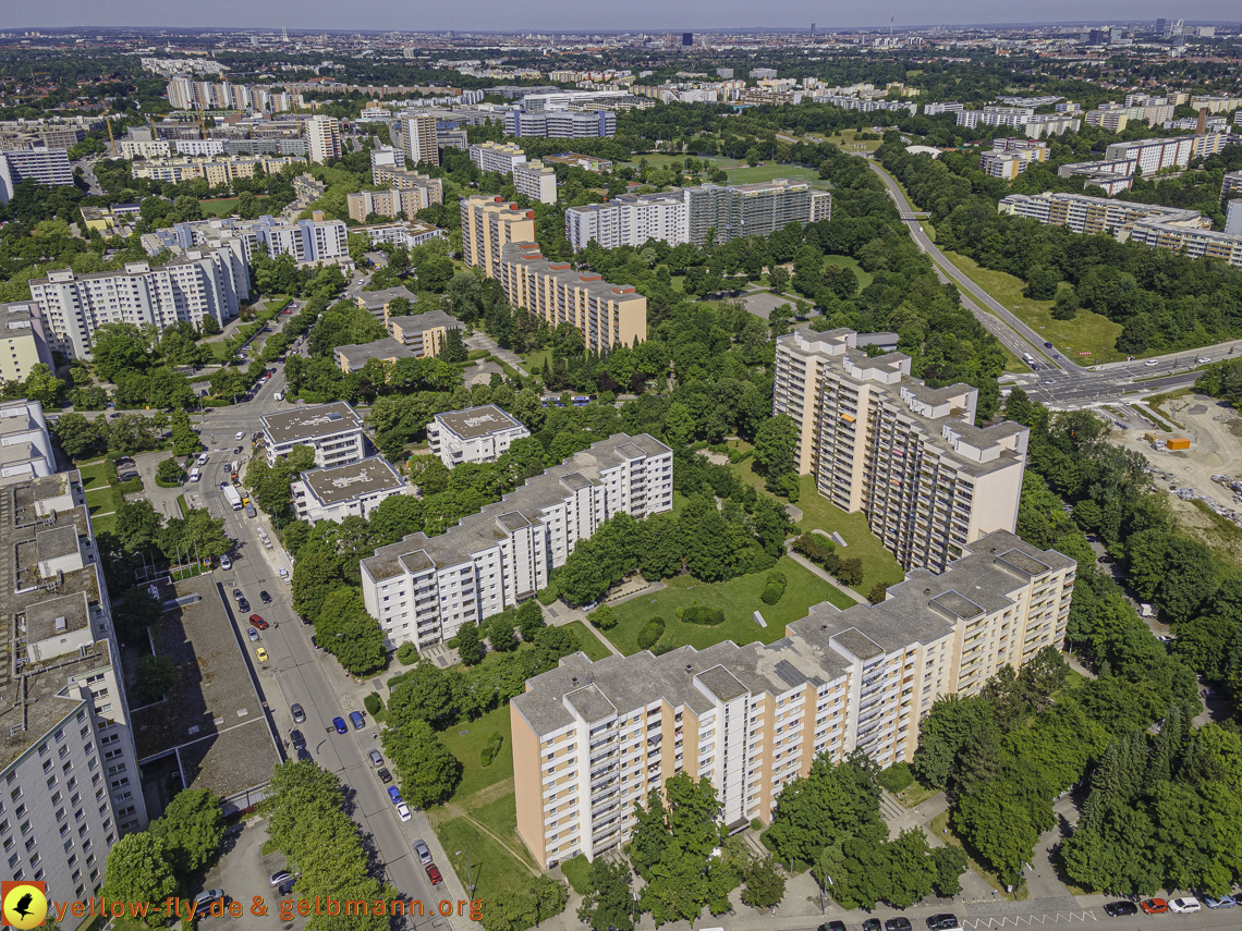 28.06.2021 - Kafka-Oskar-PerlachPlaza-Annette