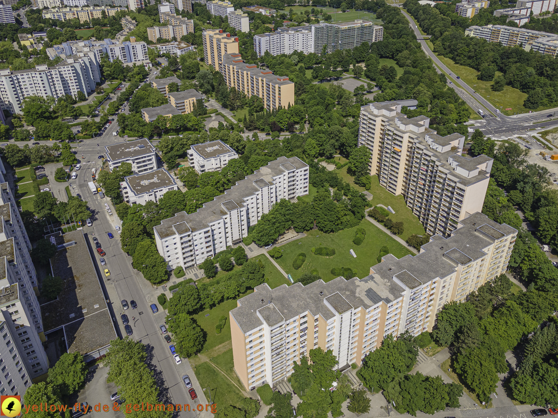 28.06.2021 - Kafka-Oskar-PerlachPlaza-Annette