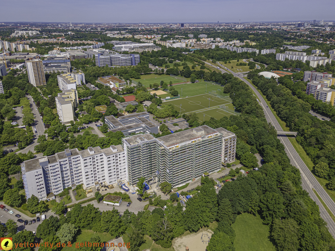 28.06.2021 - Kafka-Oskar-PerlachPlaza-Annette