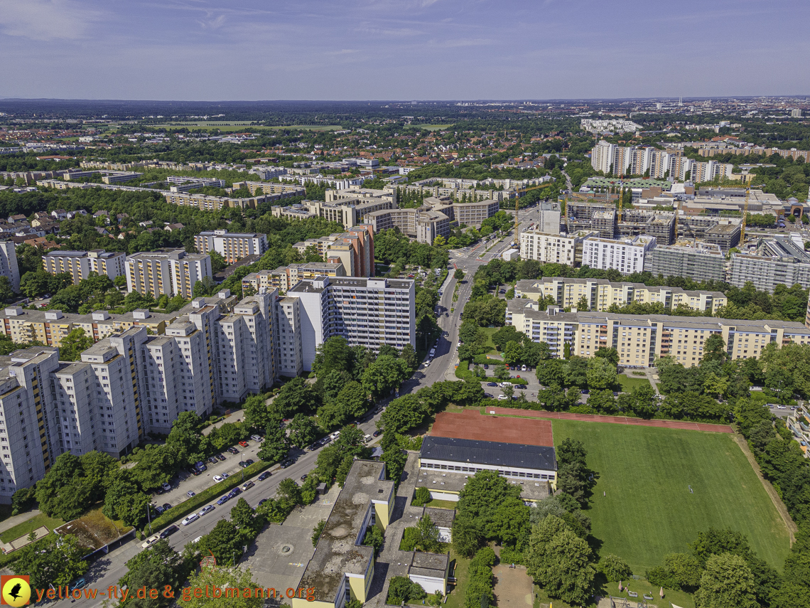 28.06.2021 - Kafka-Oskar-PerlachPlaza-Annette