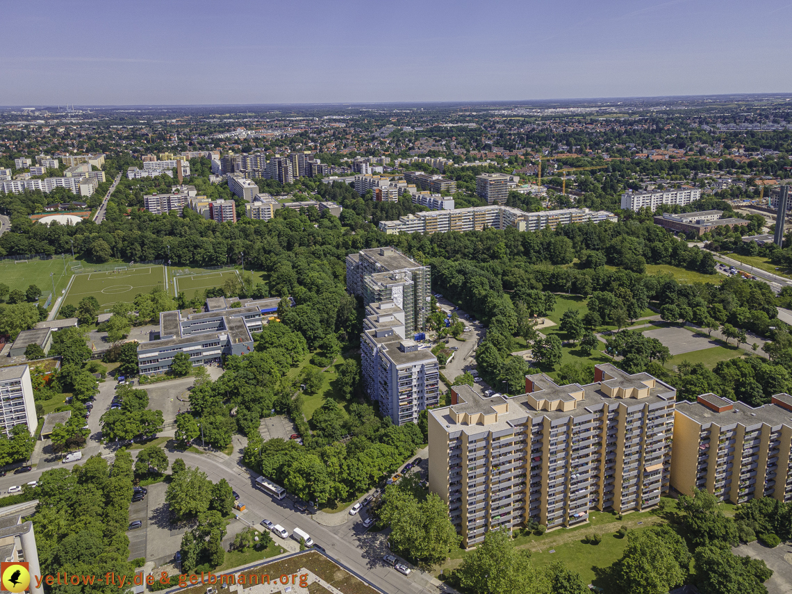 28.06.2021 - Kafka-Oskar-PerlachPlaza-Annette