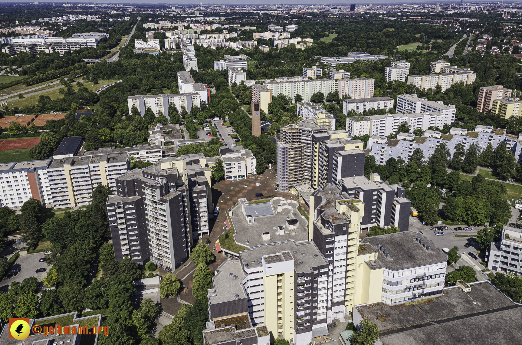 28.06.2021 - Luftbilder vom Marx-Zentrum und dem Karl-Marx-Ring 52-62