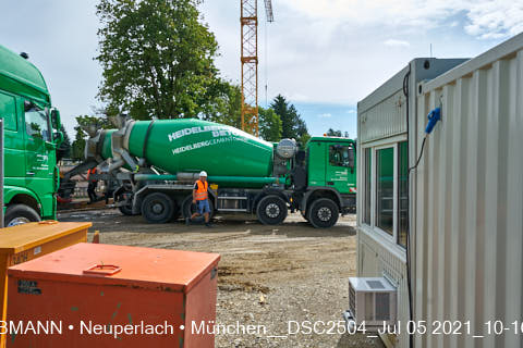 05.07.2021 - neuperlach.org.gelbmann.org zeigt aktuelle Baustellenfotos von der Grundschule am Karl-Marx-Ring in Neuperlach