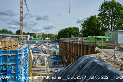 05.07.2021 - neuperlach.org.gelbmann.org zeigt aktuelle Baustellenfotos von der Grundschule am Karl-Marx-Ring in Neuperlach