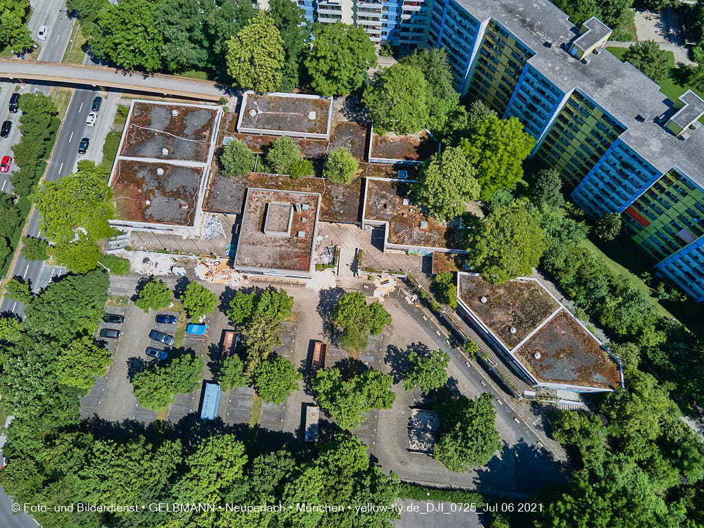 06.07.2021 - Quiddezentrum vor dem Abriss in Neuperlach