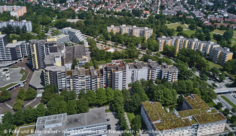 21.07.2021 - Marx-Zentrum und Karl-Marx-Ring 52-62 und Studentenwohnheim in Neuperlach