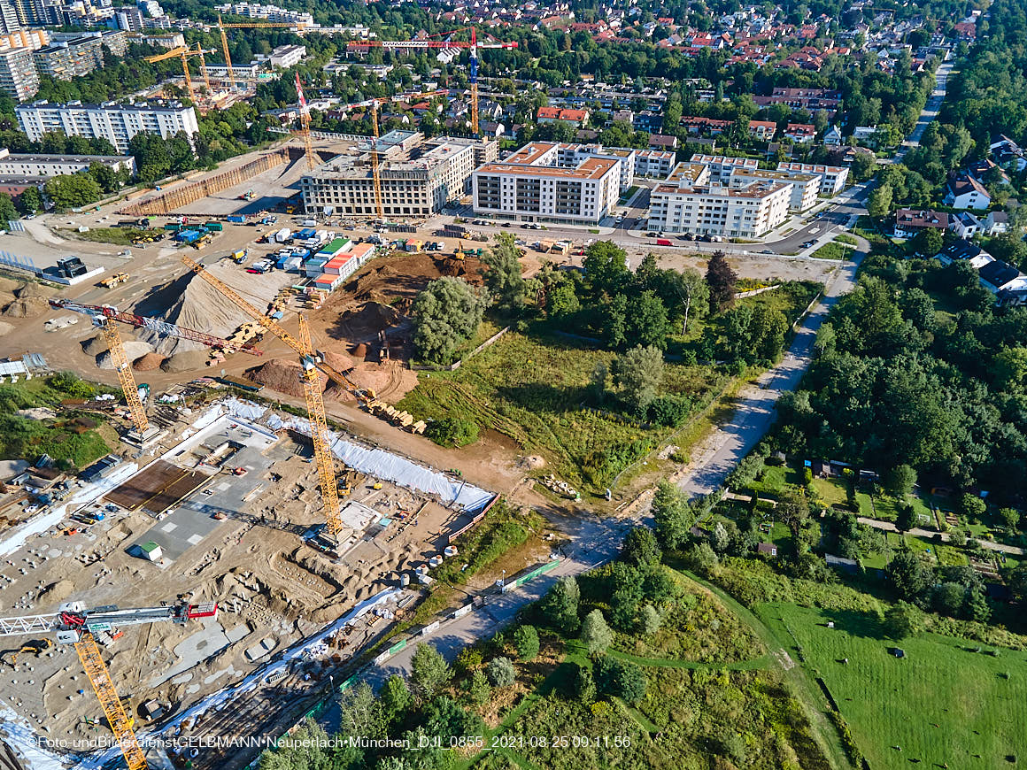 25.08.2020 - Luftaufnahmen vom Alexisquartier in Neuperlach in nördlicher Richtung
