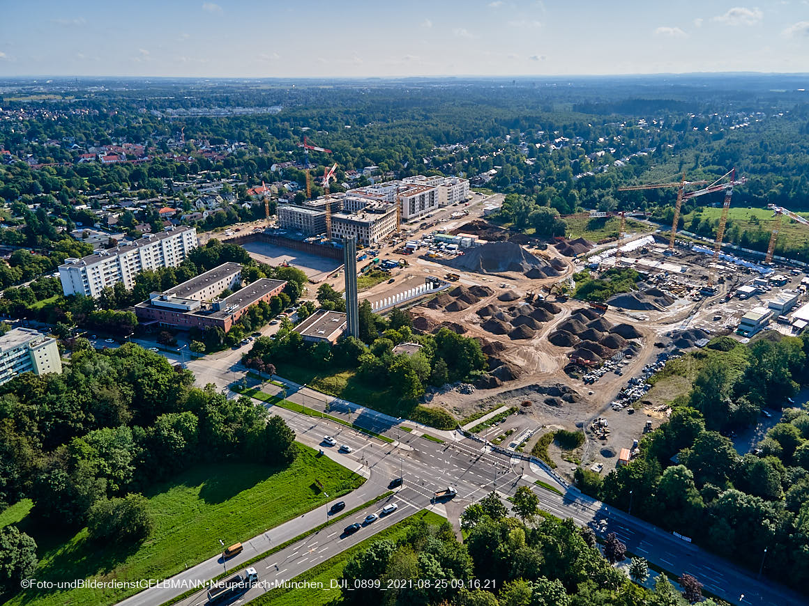 25.08.2020 - Luftaufnahmen vom Alexisquartier in Neuperlach in nördlicher Richtung